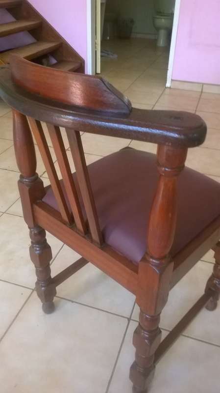 Exquisite, characterful VINTAGE Kiaat Chair